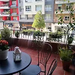 Casa Riera * En El Centro De Oviedo, Terraza, 2Hab